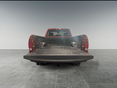 2013 RAM 1500 Express 5.7 Liter V8 Hemi 2D Standard Cab 4WD