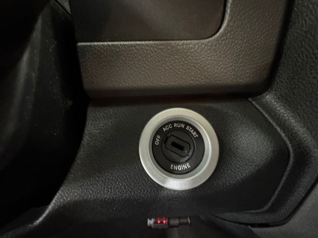2013 RAM 1500 Express 5.7 Liter V8 Hemi 2D Standard Cab 4WD