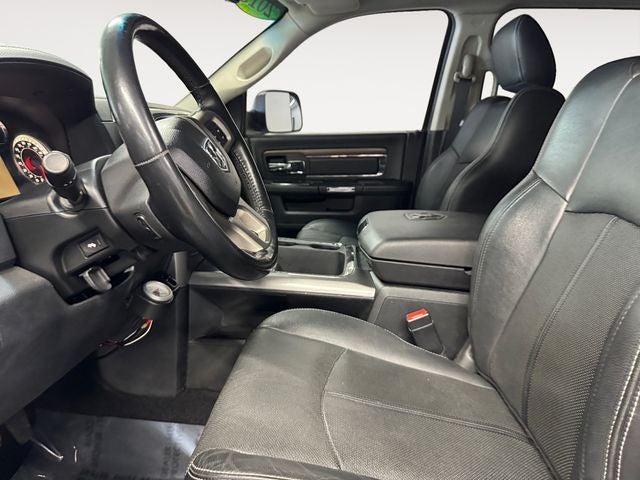 2018 RAM 2500 Laramie 6.7 Liter Cummins Turbodiesel Crew Cab 4WD