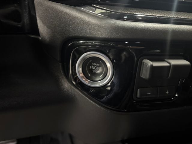 2023 Chevrolet Silverado 1500 ZR2 6.2 Liter V8 EcoTec3 Crew Cab 4WD