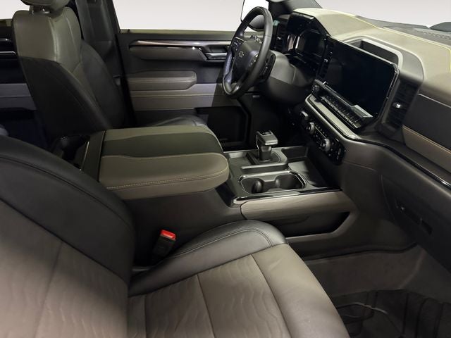 2023 Chevrolet Silverado 1500 ZR2 6.2 Liter V8 EcoTec3 Crew Cab 4WD