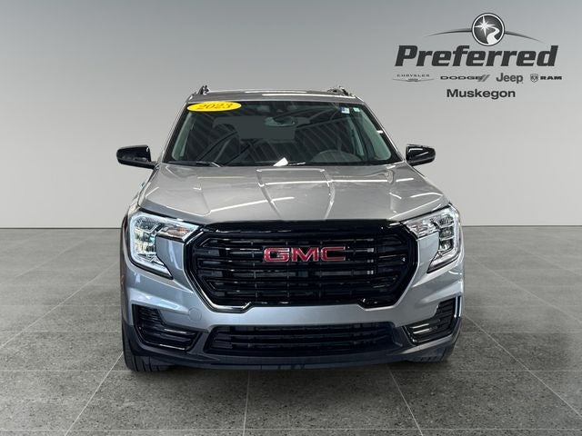 2023 GMC Terrain SLE 1.5 Liter FWD
