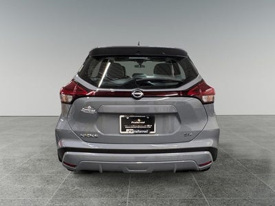2024 Nissan Kicks SR Xtronic CVT