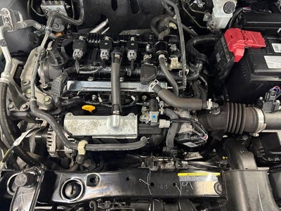 2024 Nissan Kicks SR Xtronic CVT