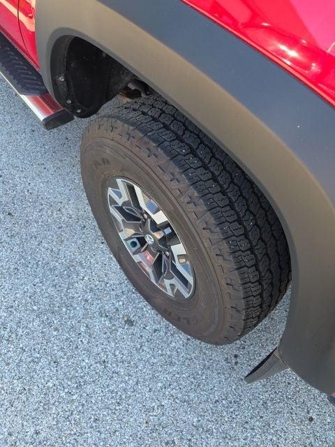 2021 Toyota Tacoma SR5 3.5L V6 4D Double Cab 4WD