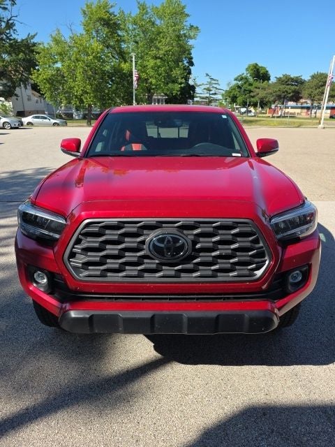 2021 Toyota Tacoma SR5 3.5L V6 4D Double Cab 4WD