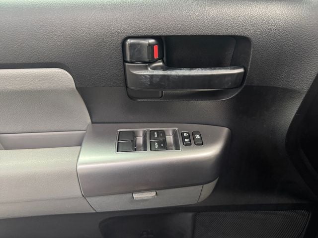 2019 Toyota Sequoia SR5