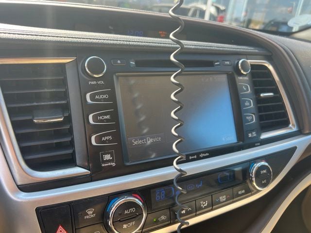 2016 Toyota Highlander Limited V6