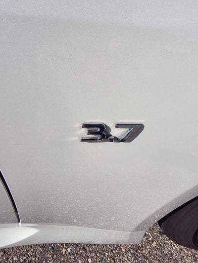 2015 INFINITI Q60 IPL Base
