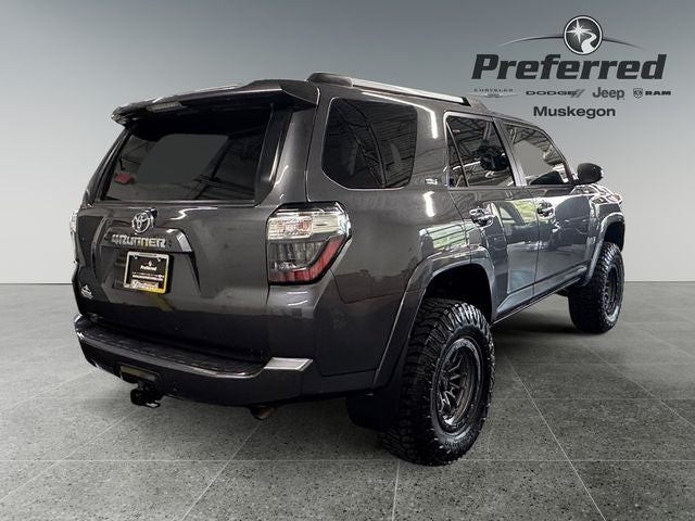 2022 Toyota 4Runner SR5 Premium