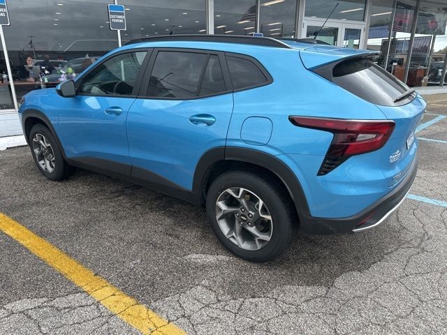 2025 Chevrolet Trax FWD LT
