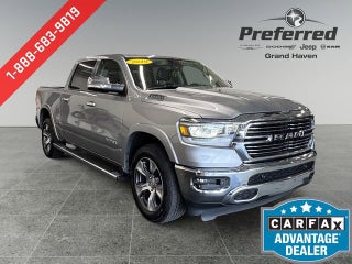 2019 RAM 1500 Laramie Crew Cab 4x4 5'7" Box