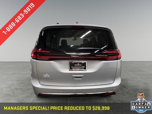 2024 Chrysler Pacifica Touring L