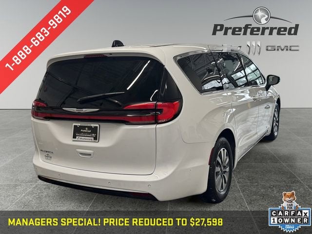 2024 Chrysler Pacifica Hybrid Select