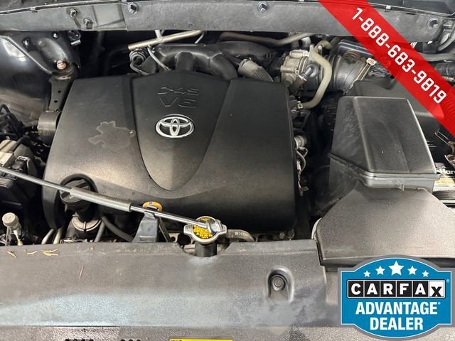 2017 Toyota Highlander SE