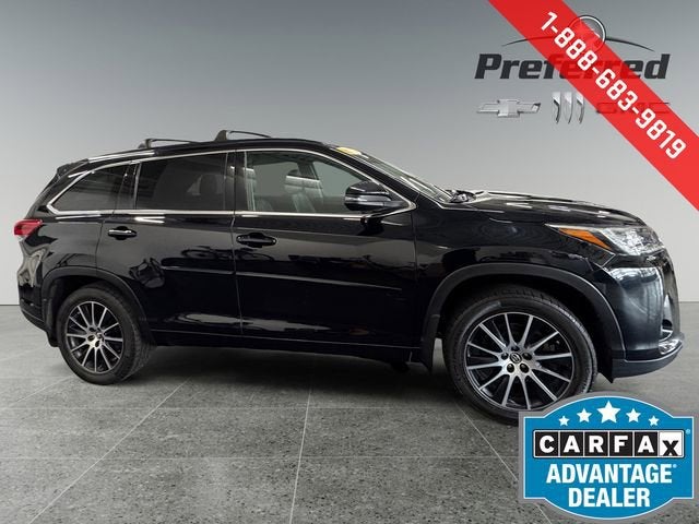 2017 Toyota Highlander SE