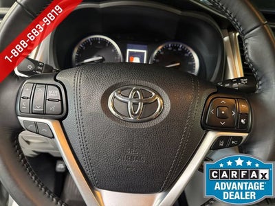 2017 Toyota Highlander SE